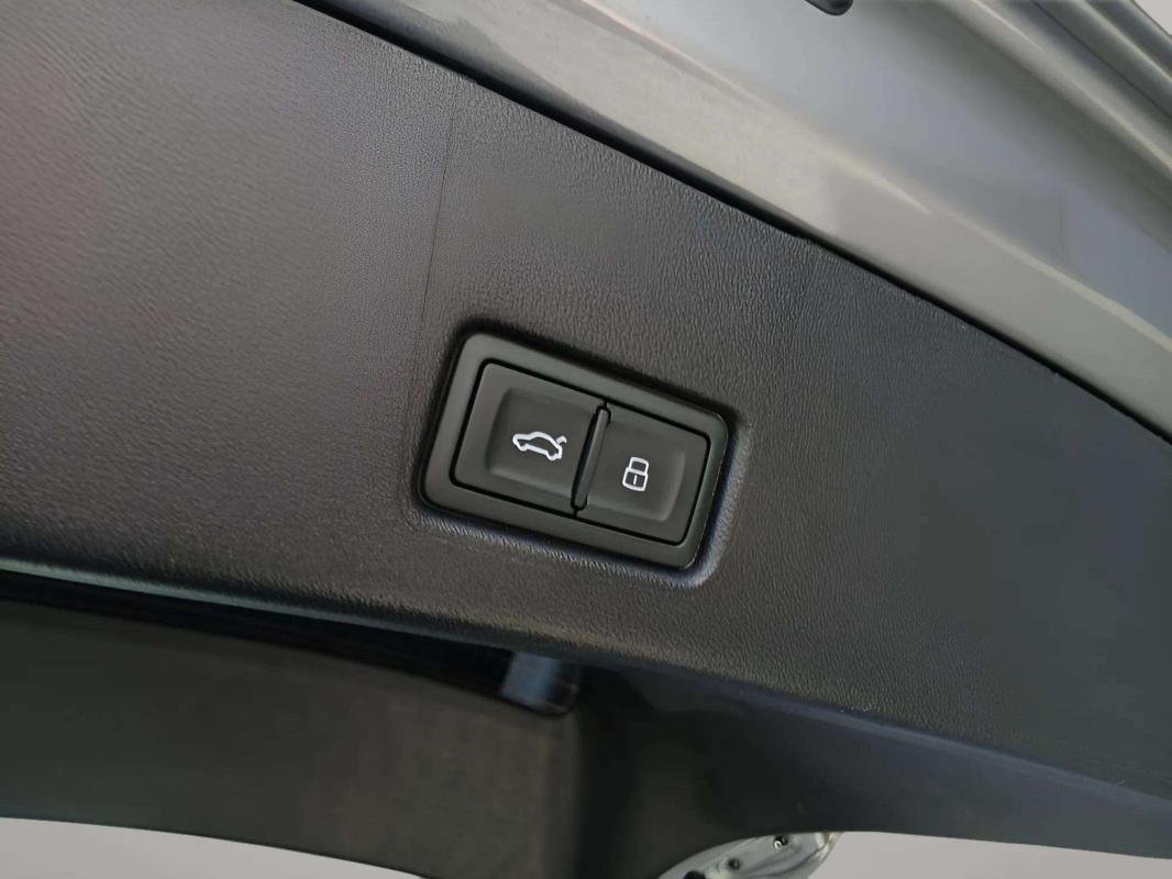Audi Q4 Sportback e-tron - Photo 6