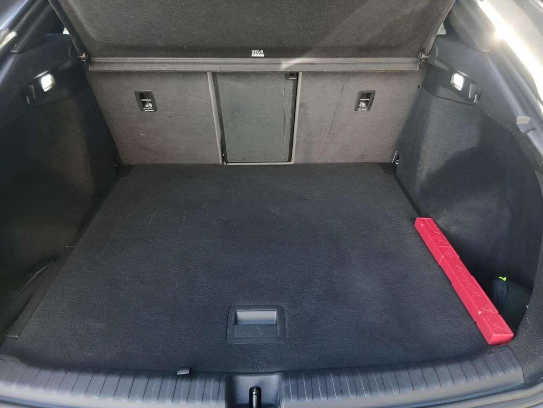 Audi Q4 Sportback e-tron - Photo 10