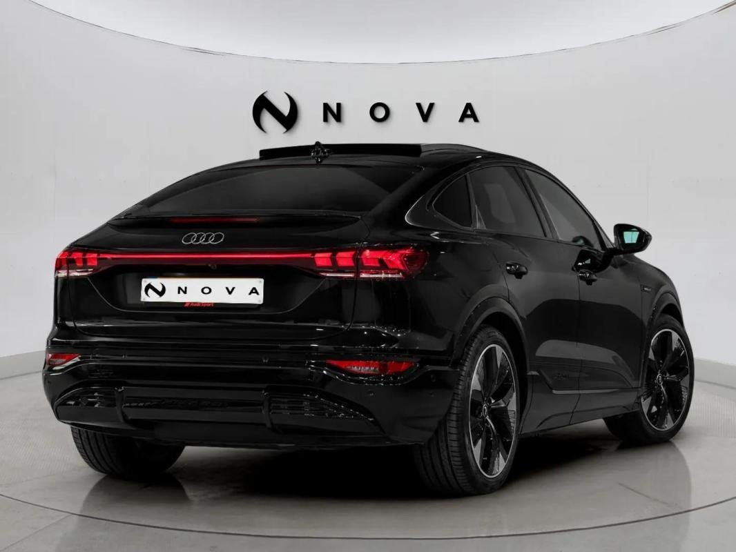 Audi q6 e-tron - Photo 5