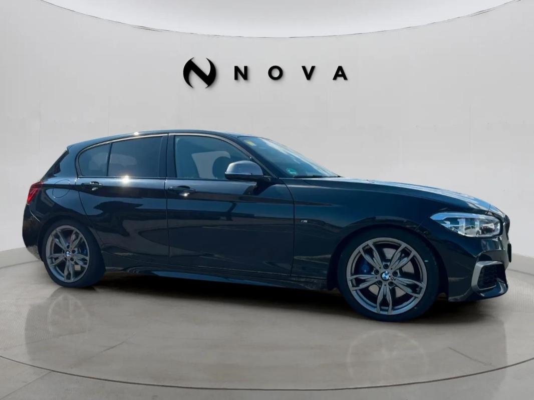 BMW 140i - Photo 6