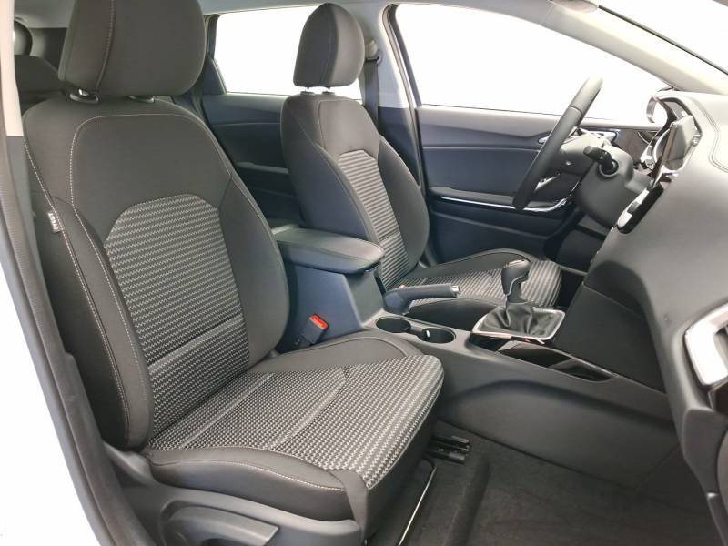 Kia CEED - Photo 16