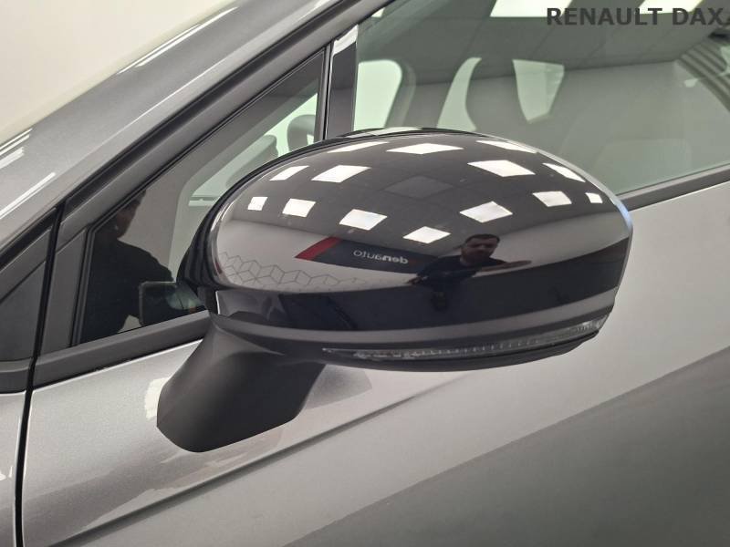 Renault Clio - Photo 24