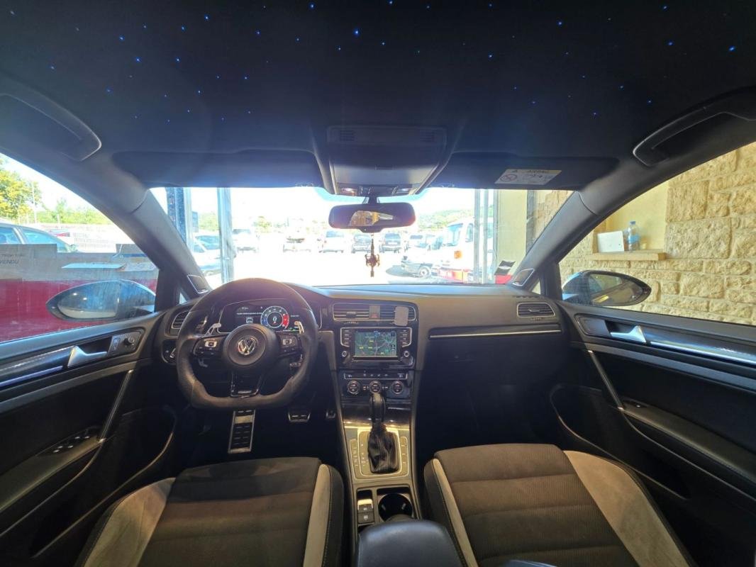 Volkswagen Golf - Photo 17