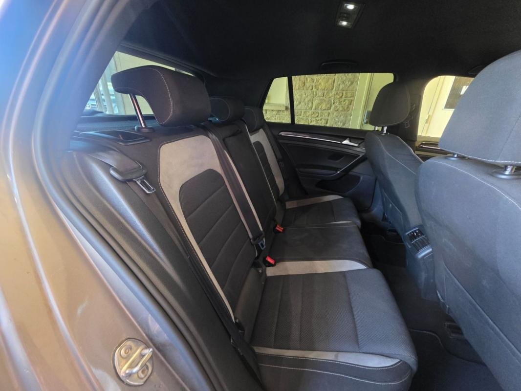 Volkswagen Golf - Photo 19