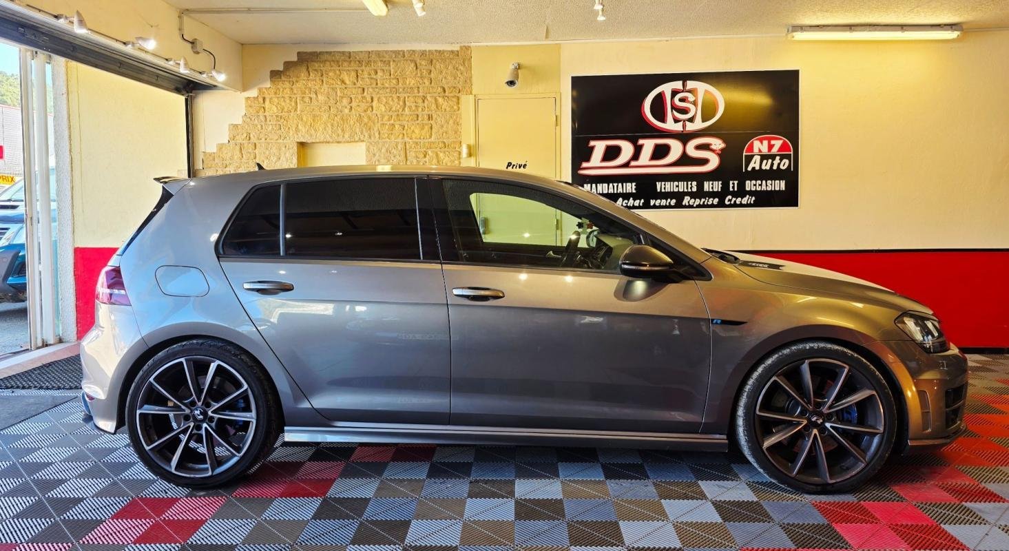 Volkswagen Golf - Photo 6