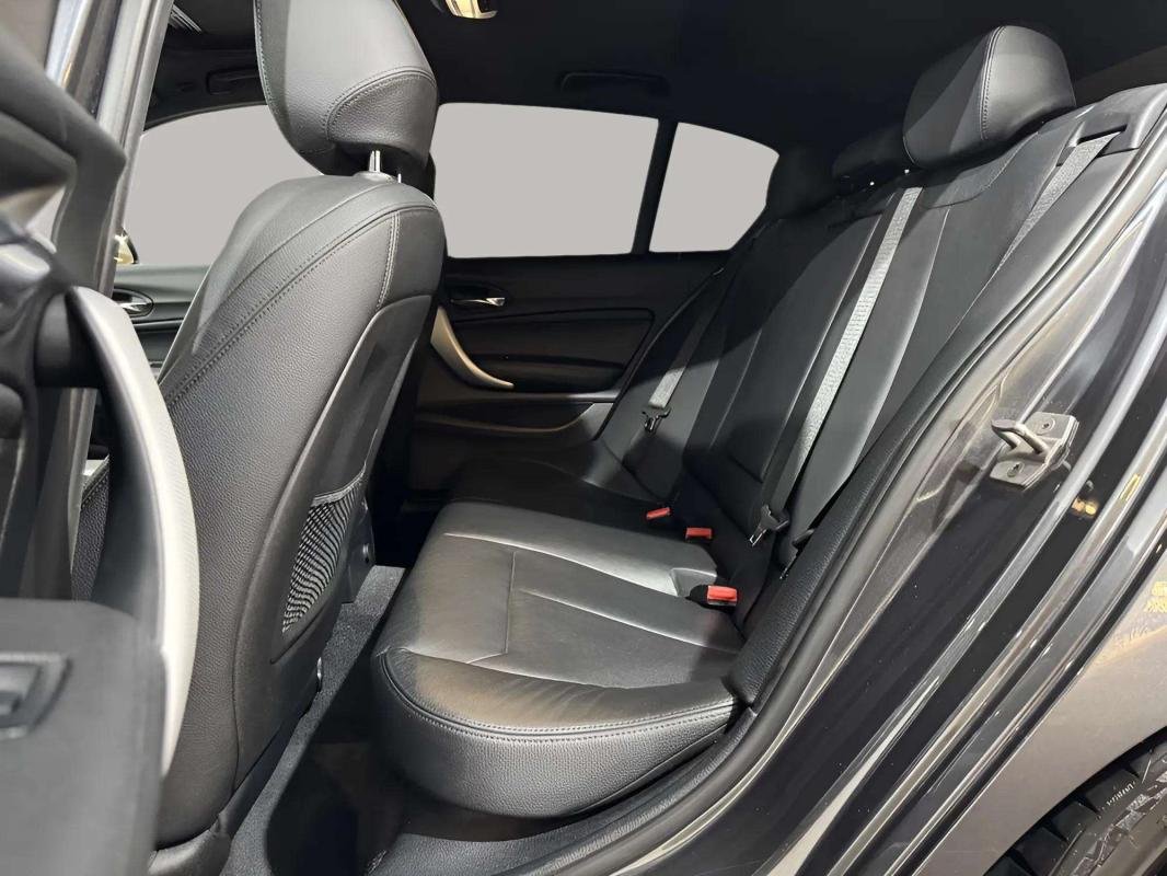 BMW 140i - Photo 15