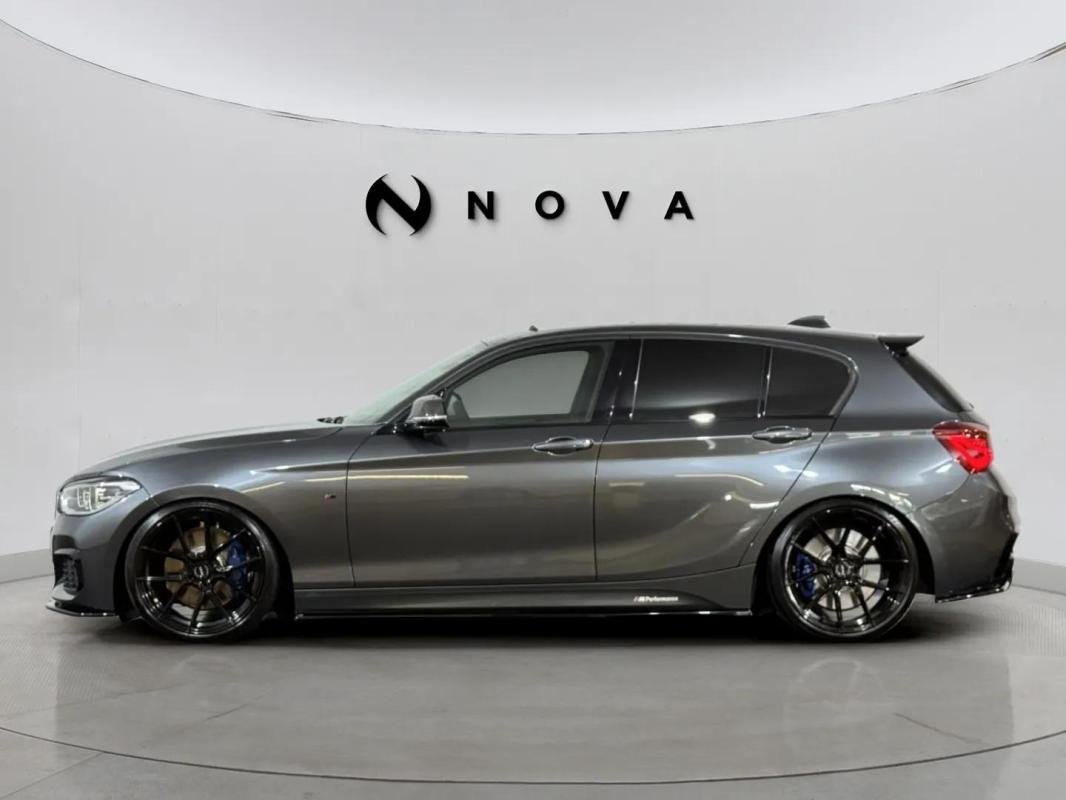 BMW 140i - Photo 3