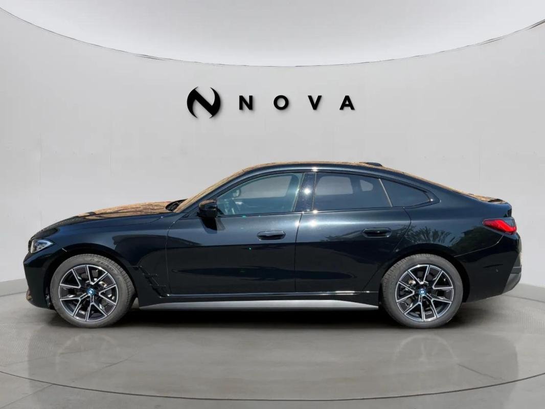 BMW i4 - Photo 2
