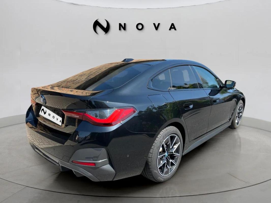 BMW i4 - Photo 5