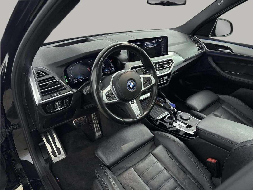 BMW X3 - Photo 8