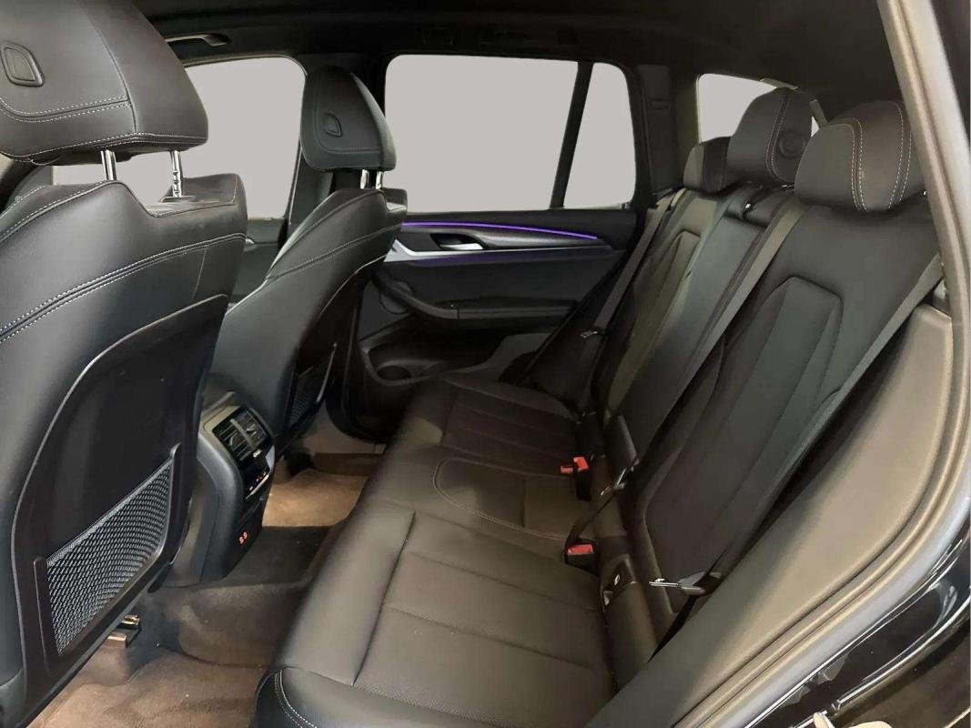 BMW X3 - Photo 10