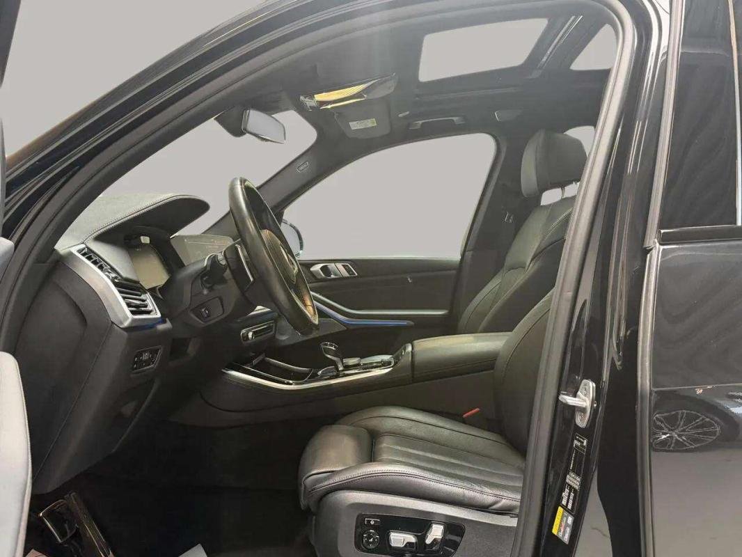 BMW X5 - Photo 12