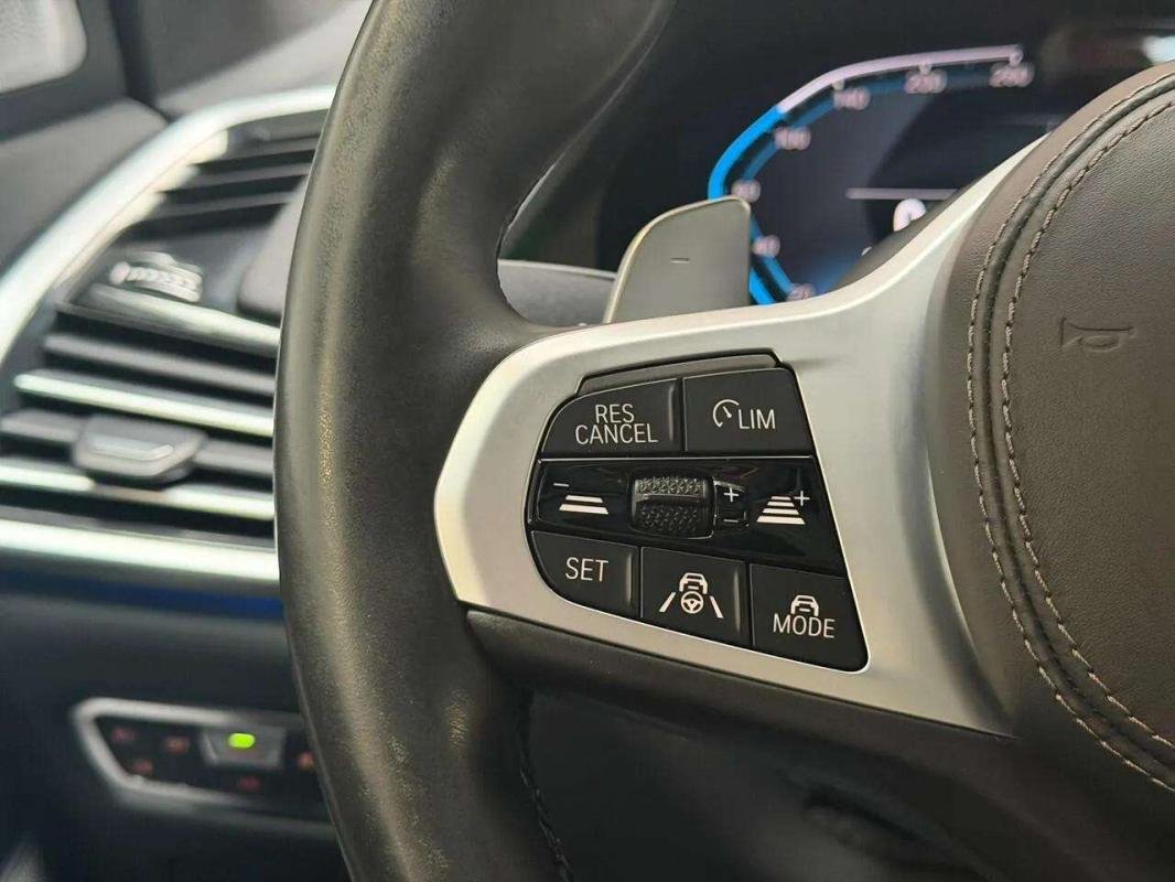 BMW X5 - Photo 9