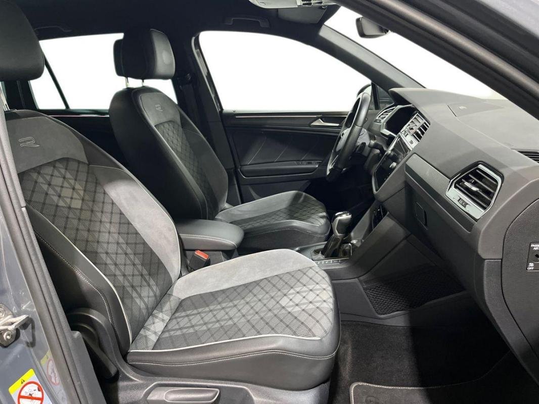 Volkswagen Tiguan - Photo 13