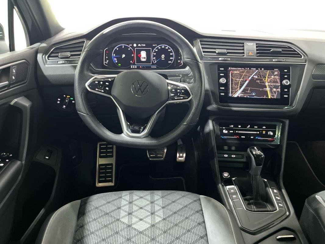 Volkswagen Tiguan - Photo 24