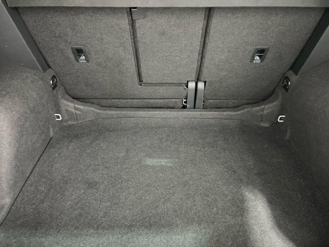 Volkswagen Tiguan - Photo 31