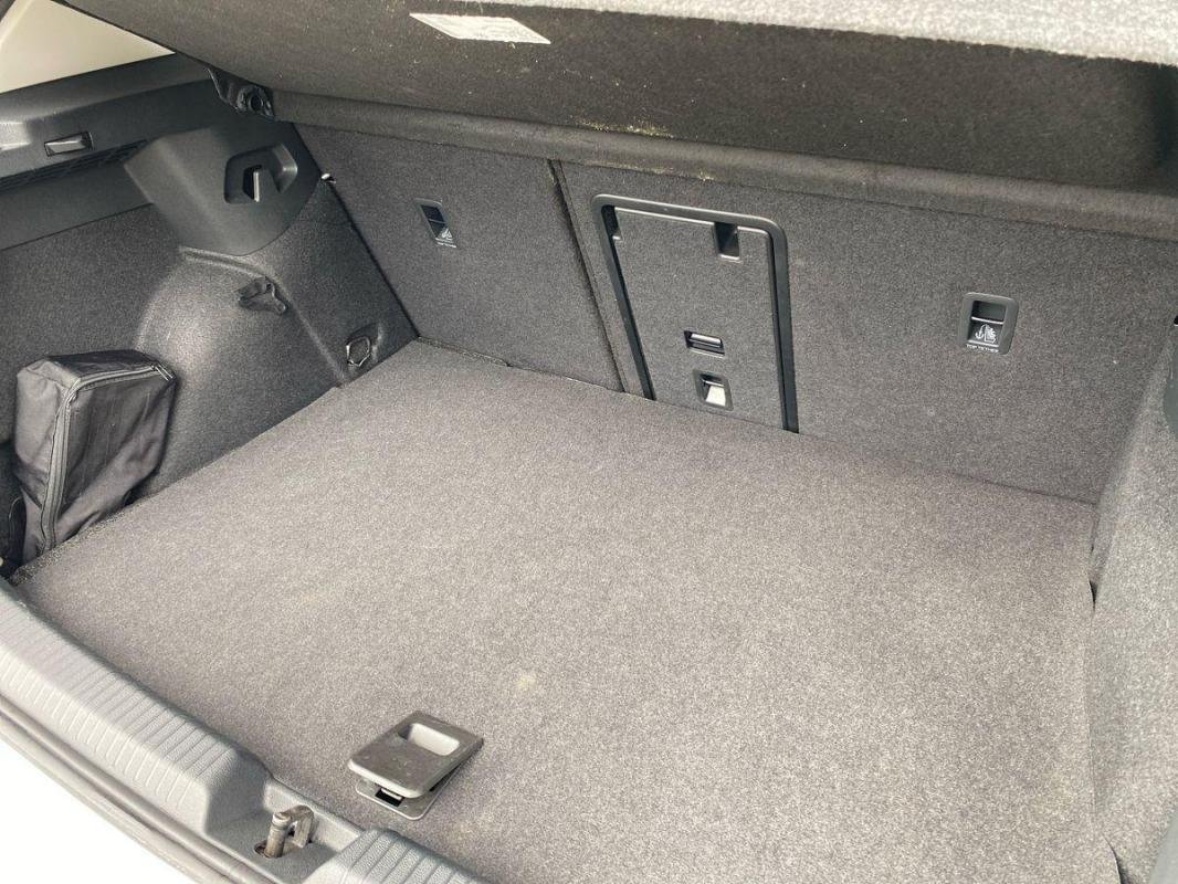 Volkswagen Golf - Photo 32