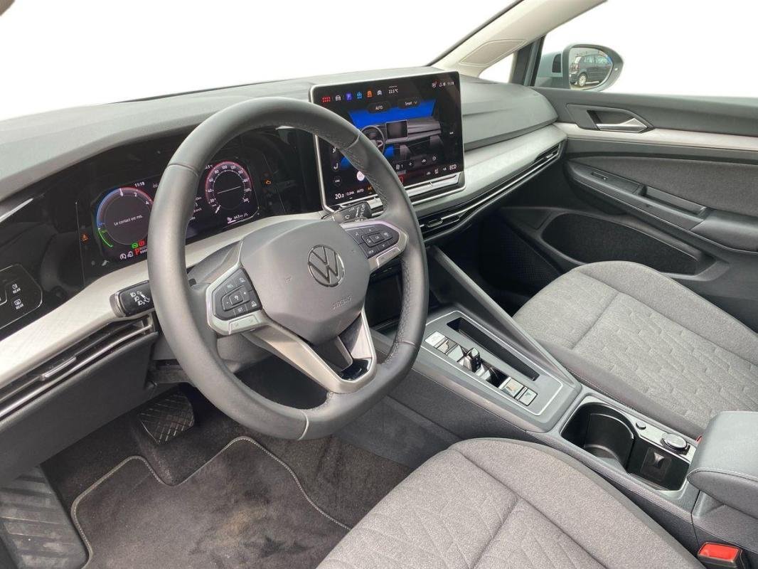 Volkswagen Golf - Photo 9
