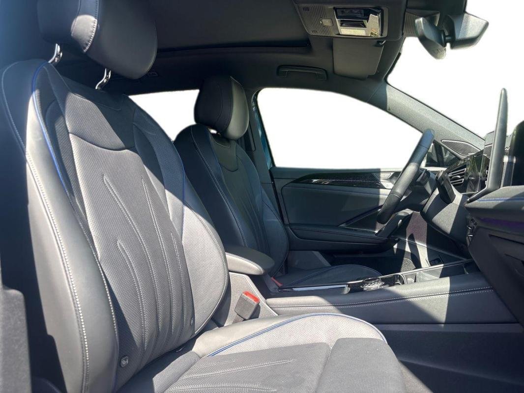 Volkswagen Tiguan - Photo 13