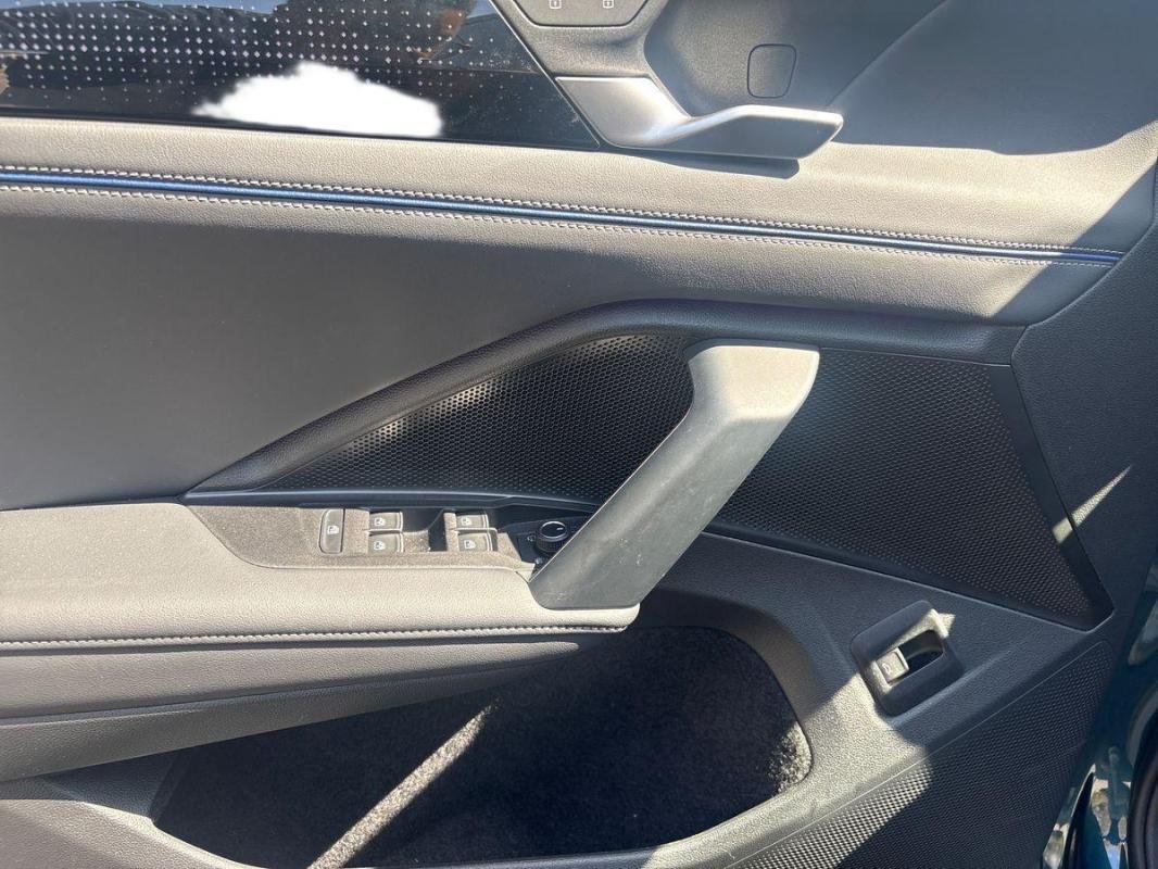 Volkswagen Tiguan - Photo 15