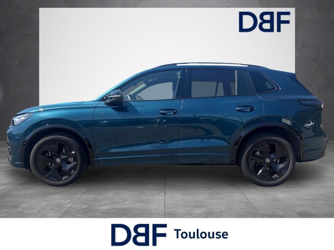 Volkswagen Tiguan - Photo 2