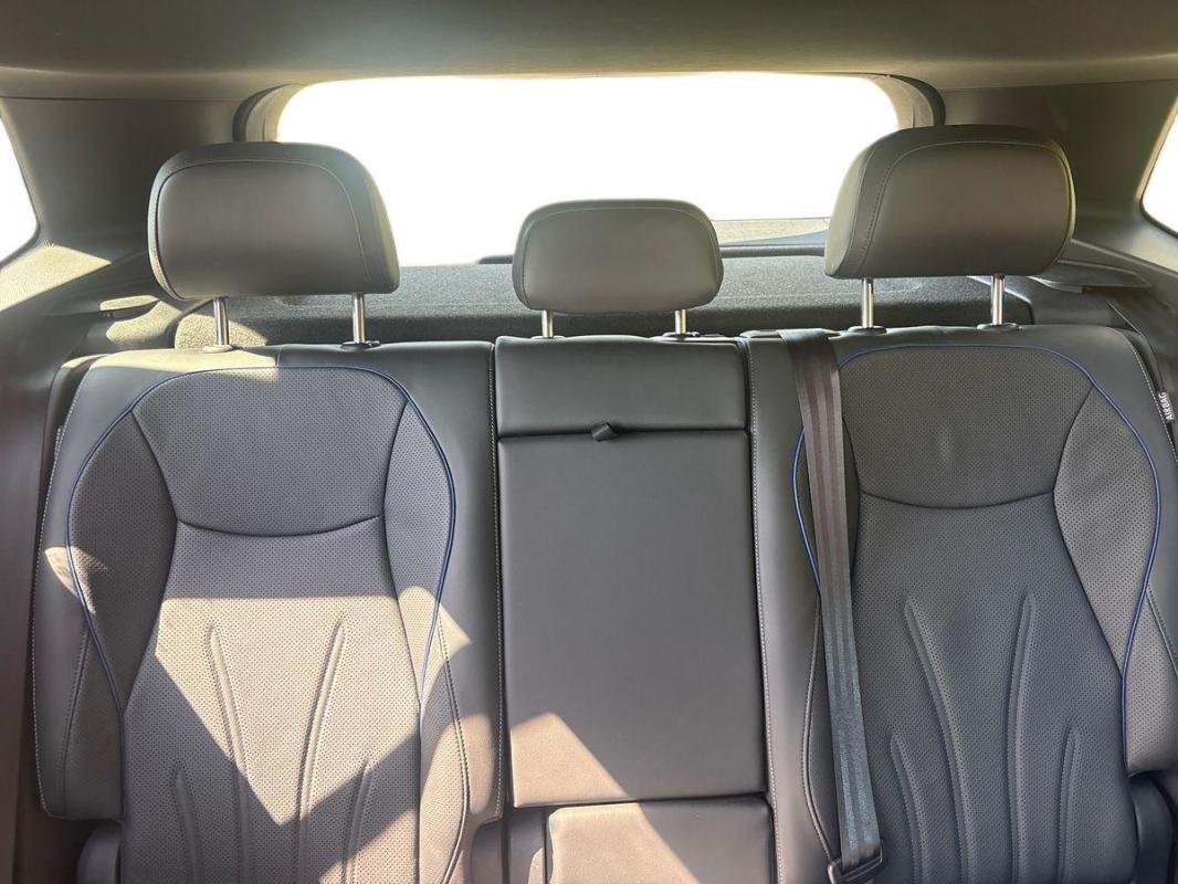 Volkswagen Tiguan - Photo 22