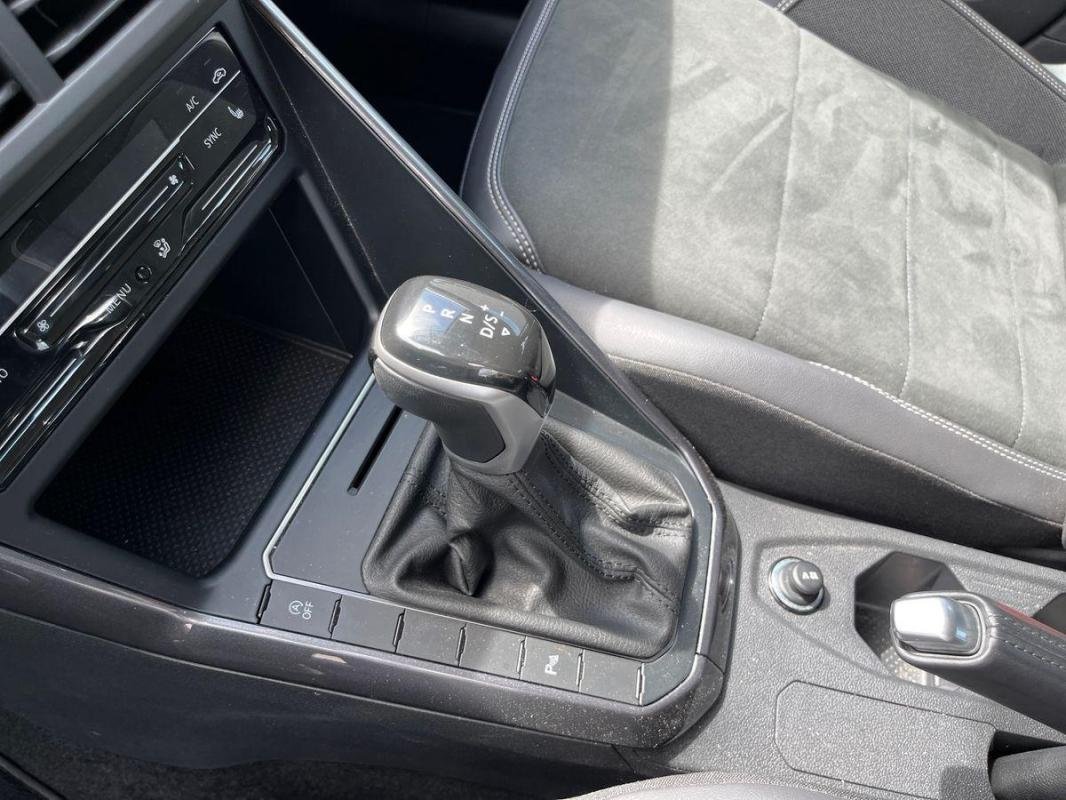 Volkswagen Polo - Photo 11