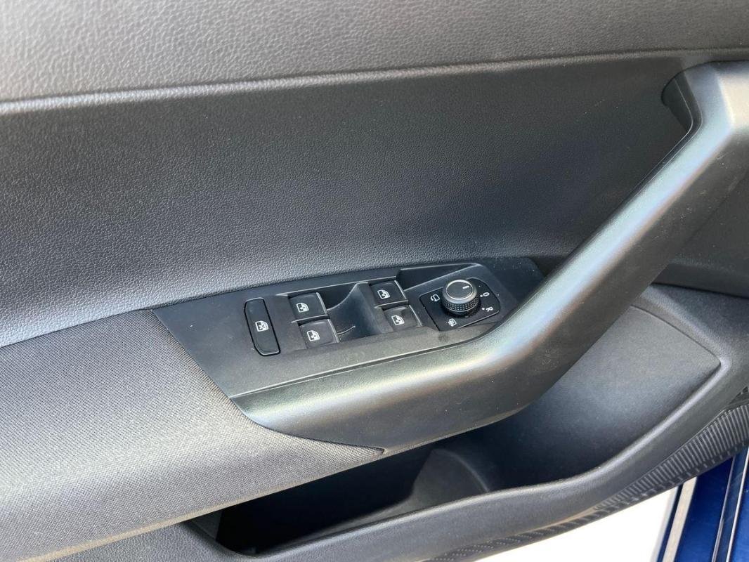 Volkswagen Polo - Photo 15