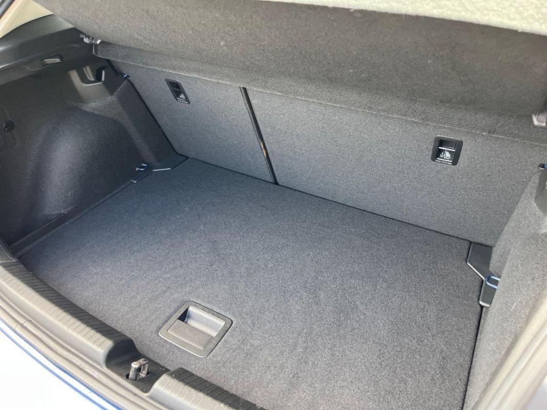 Volkswagen Polo - Photo 32