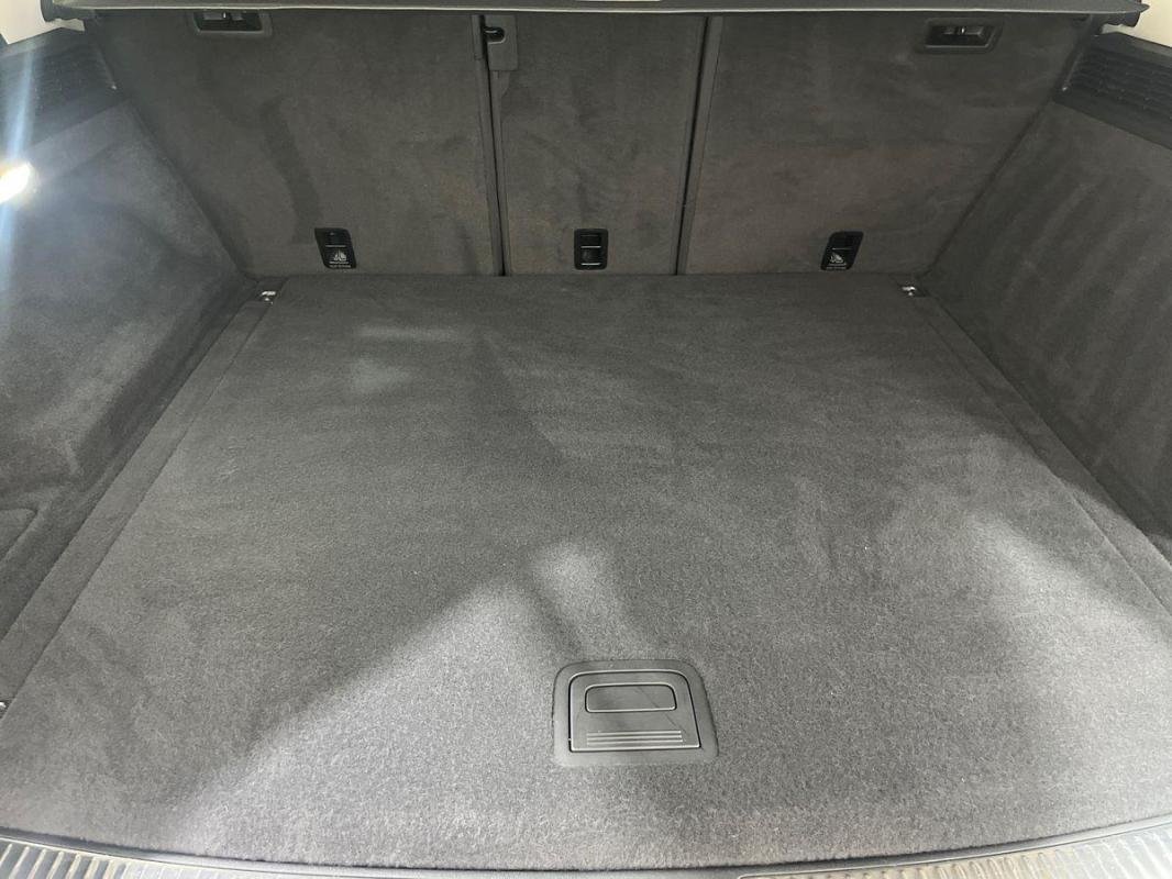 Volkswagen Touareg - Photo 31
