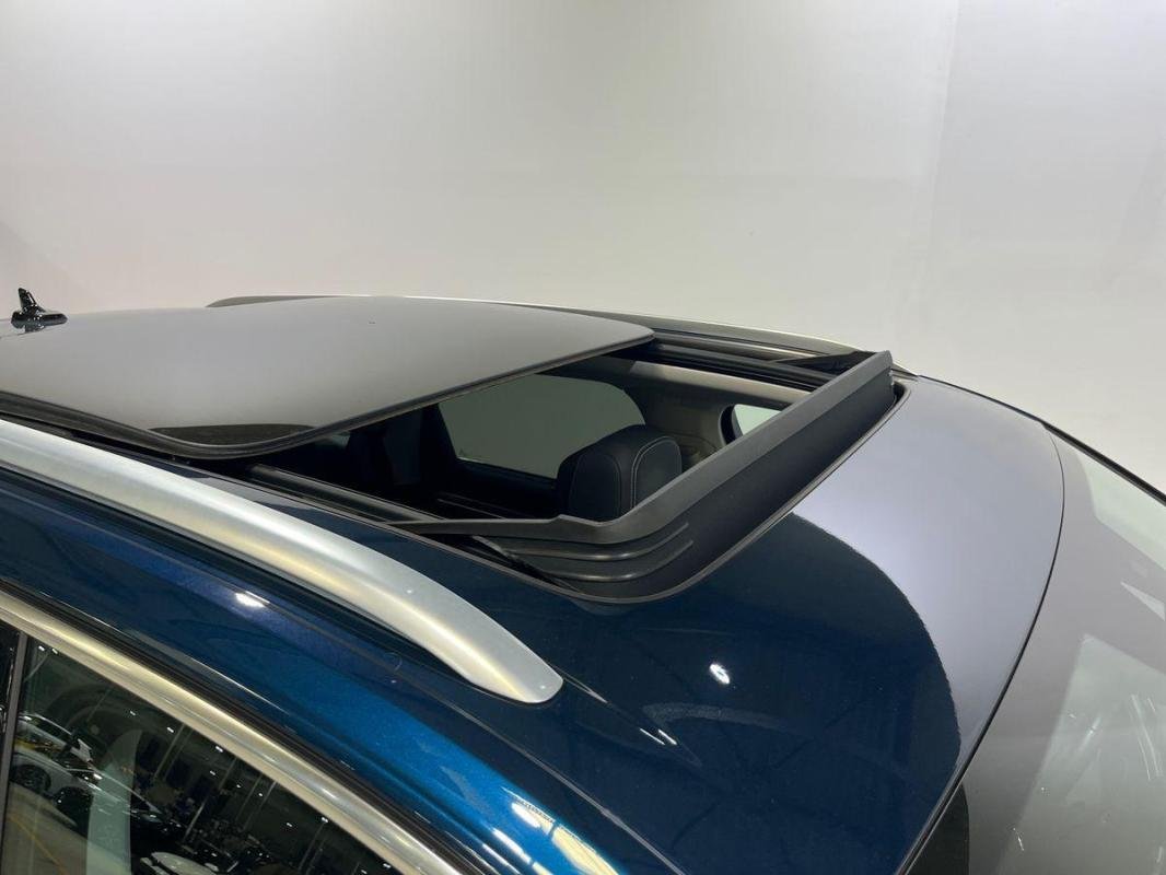 Volkswagen Touareg - Photo 36