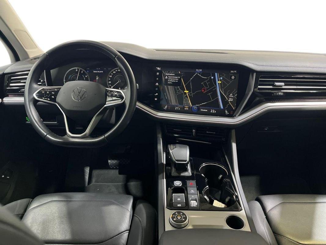 Volkswagen Touareg - Photo 8
