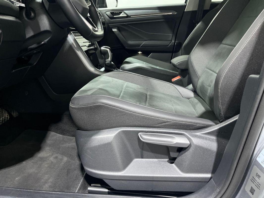 Volkswagen T-Roc - Photo 14