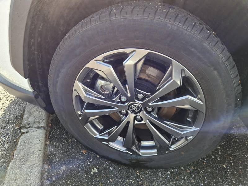 Toyota RAV4 - Photo 18
