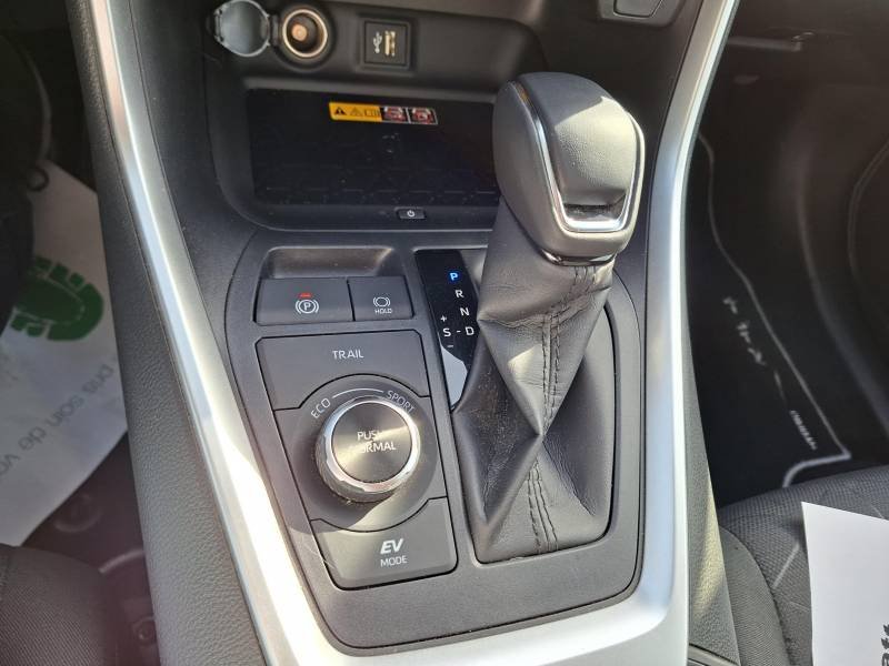 Toyota RAV4 - Photo 19