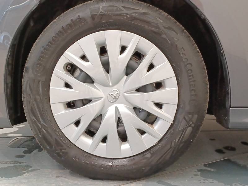Toyota Yaris - Photo 9