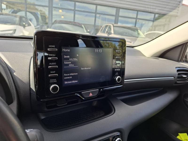 Toyota Yaris - Photo 11