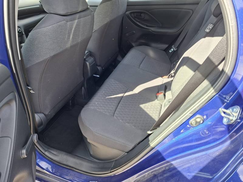 Toyota Yaris - Photo 10