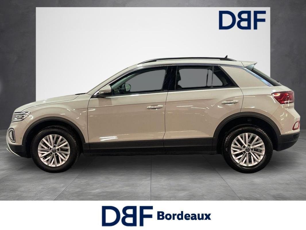 Volkswagen T-Roc - Photo 2