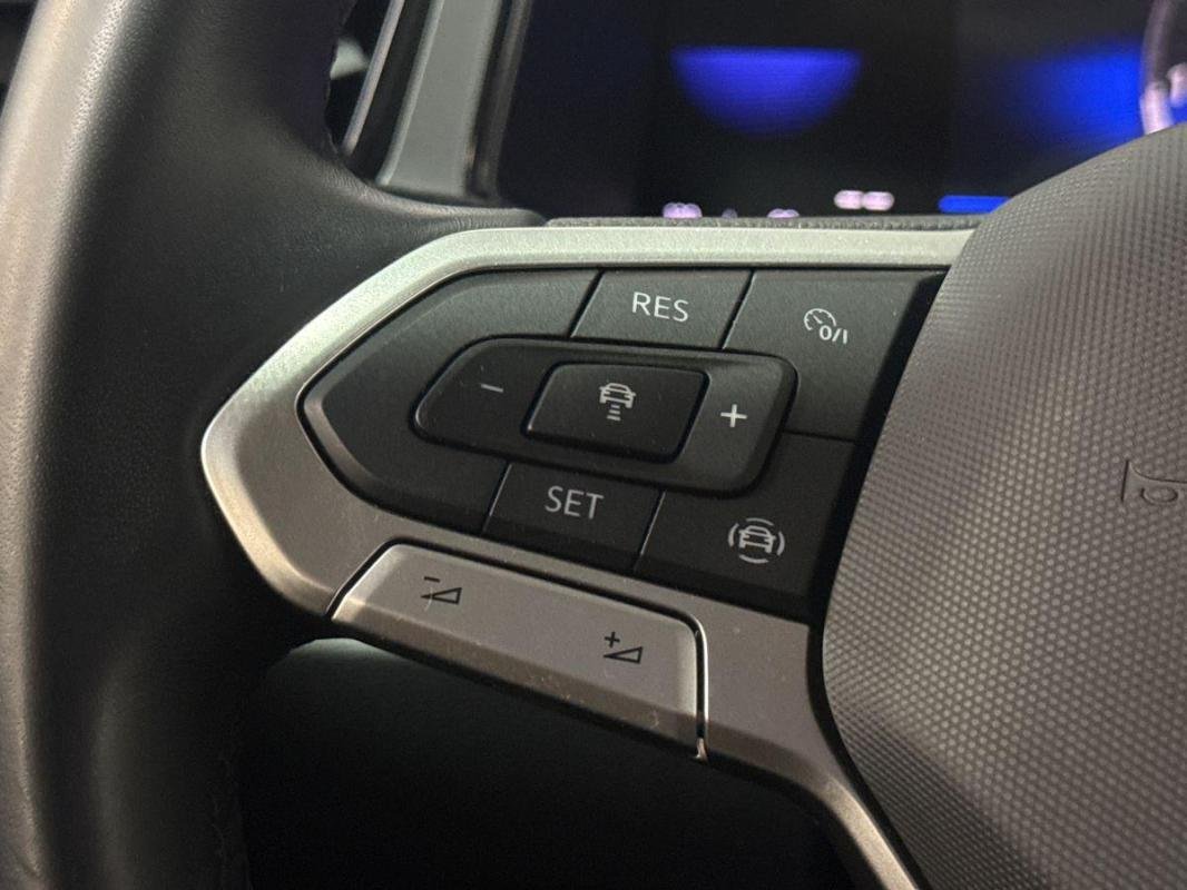 Volkswagen T-Roc - Photo 21