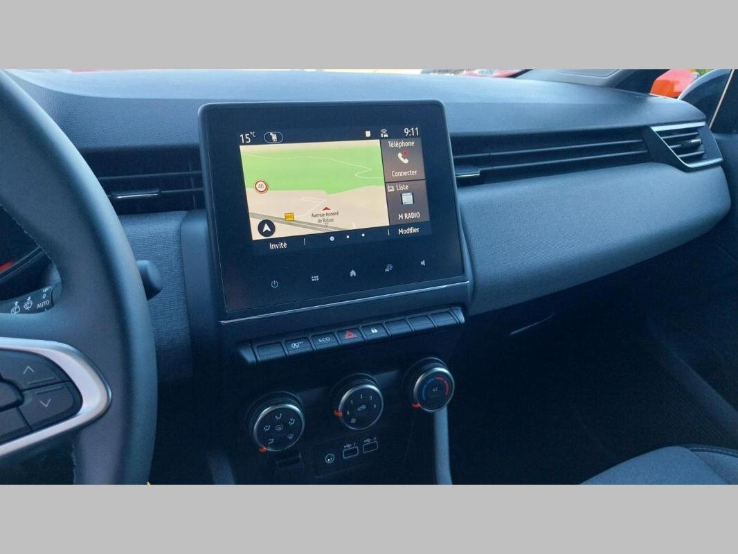 Renault Clio - Photo 14