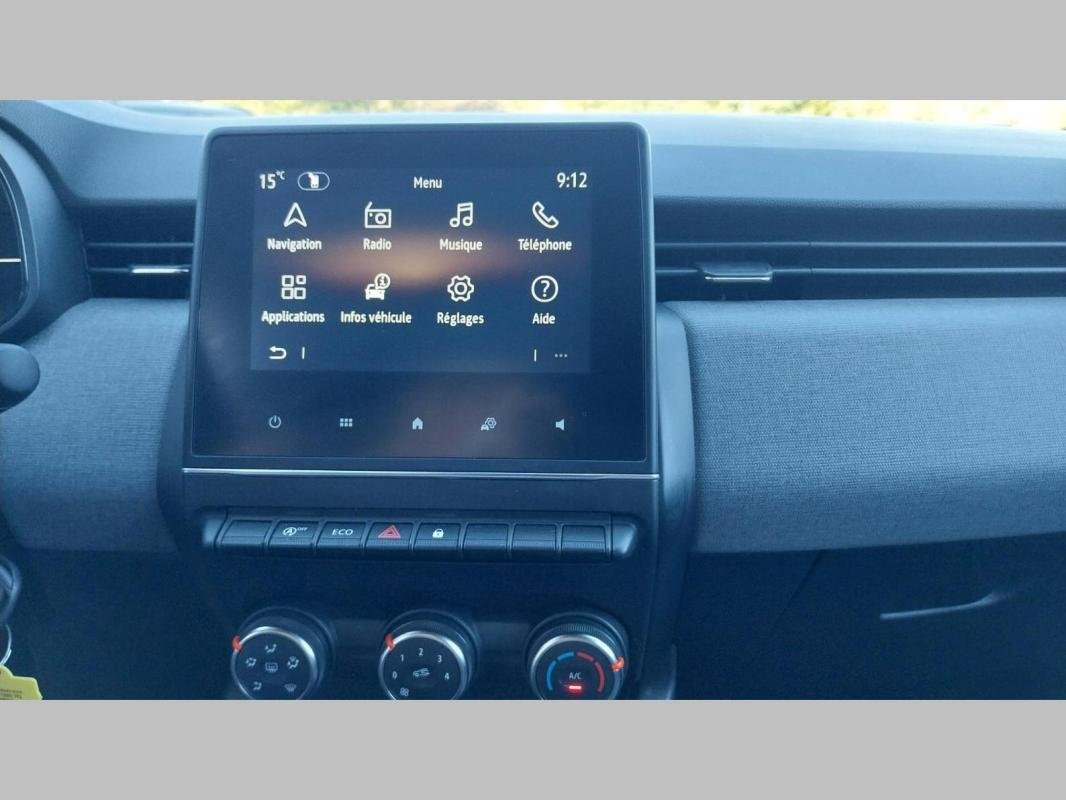 Renault Clio - Photo 17