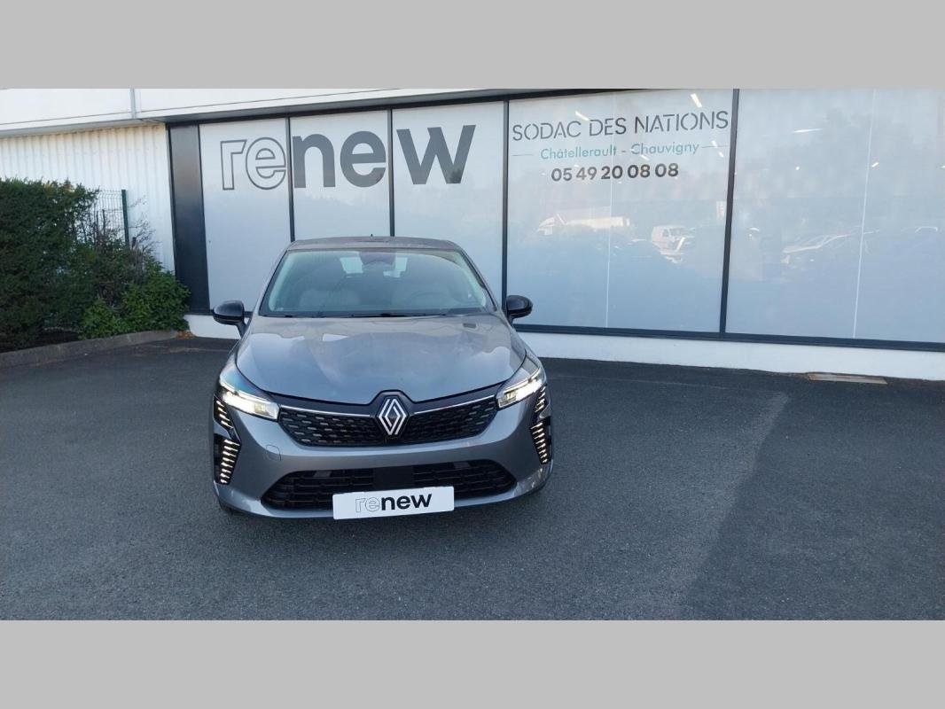 Renault Clio - Photo 2