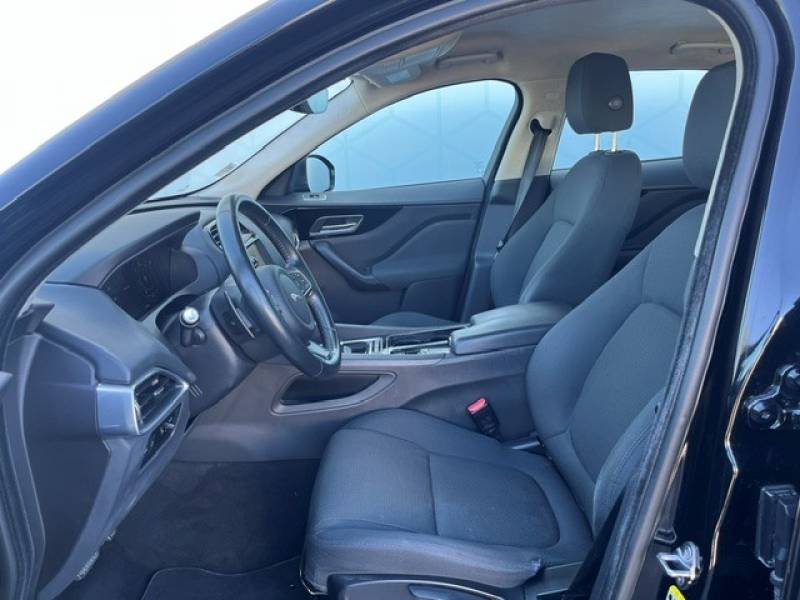 Jaguar F-Pace - Photo 21