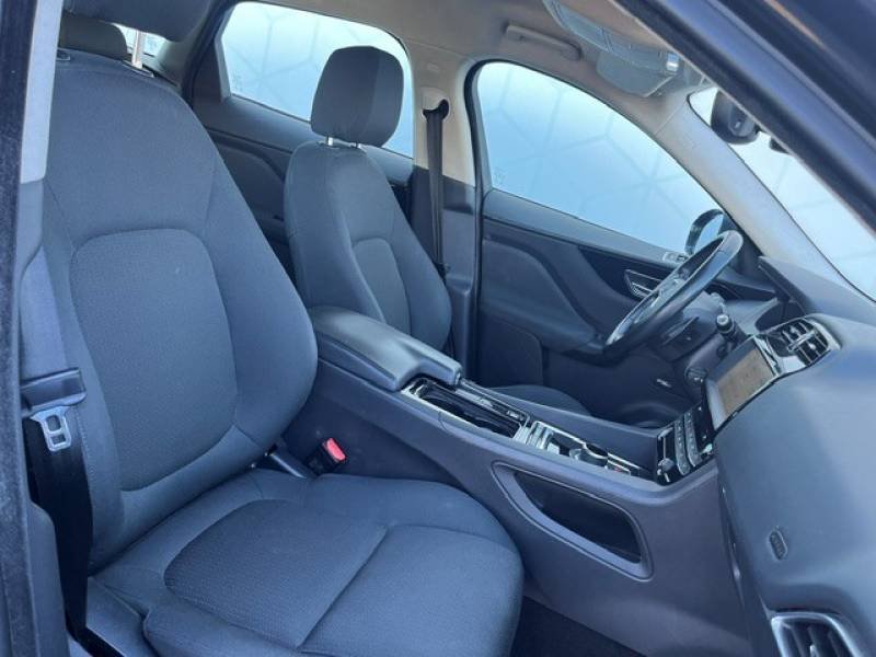 Jaguar F-Pace - Photo 23