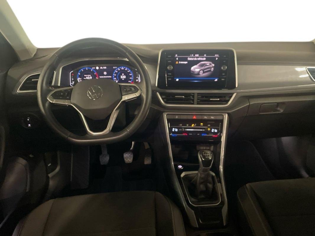 Volkswagen T-Roc - Photo 24
