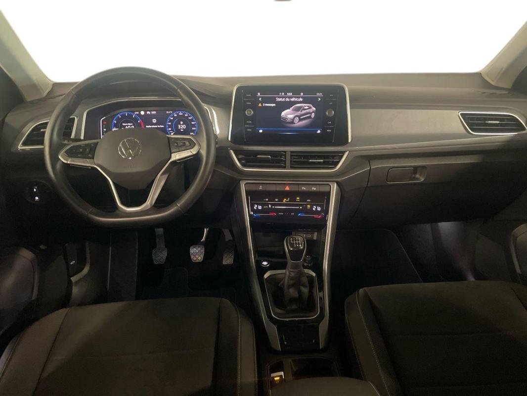 Volkswagen T-Roc - Photo 8