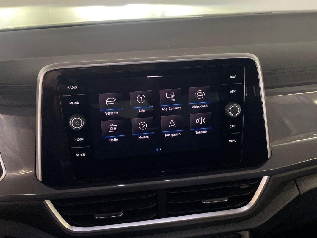 Volkswagen T-Roc - Photo 16