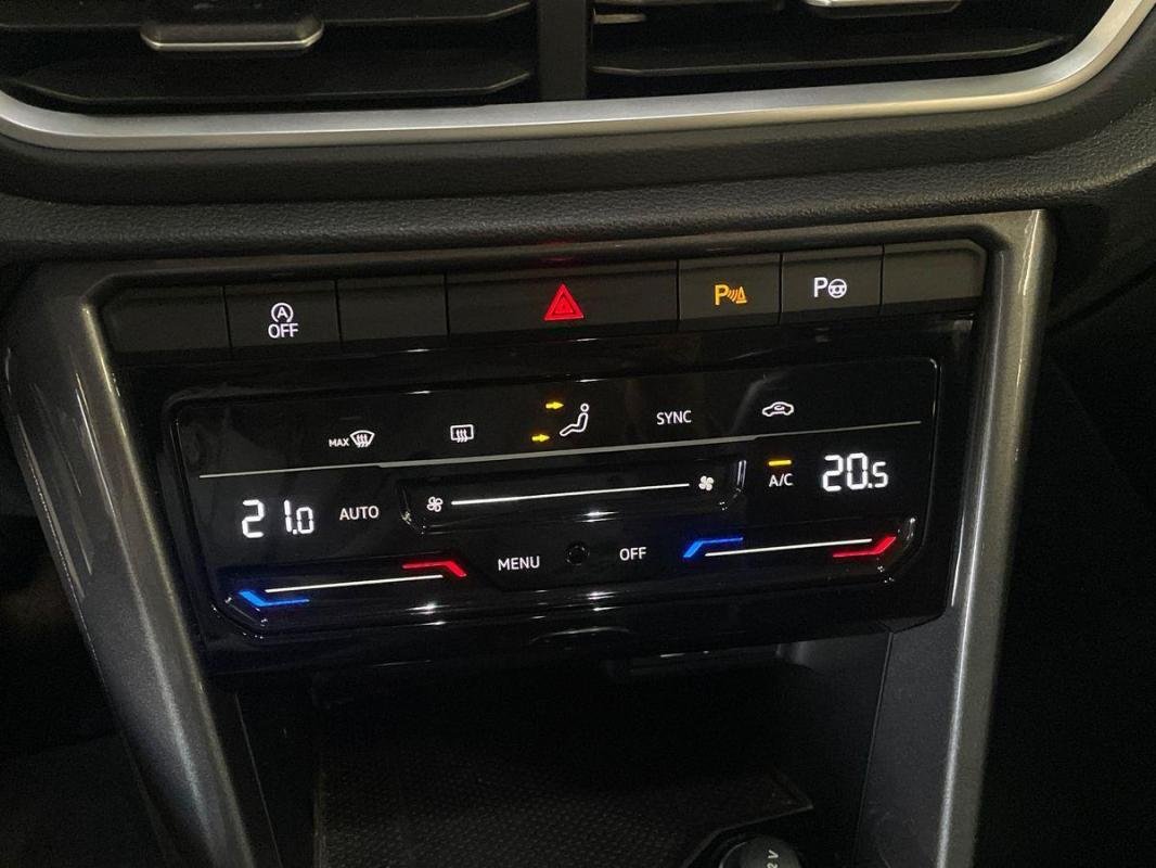 Volkswagen T-Roc - Photo 19