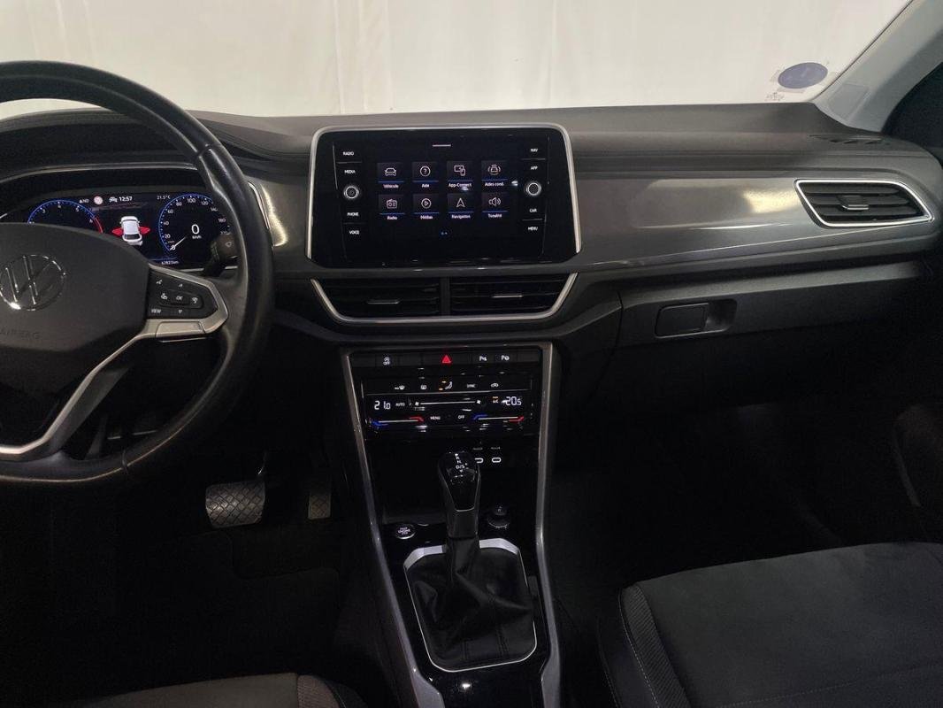 Volkswagen T-Roc - Photo 10